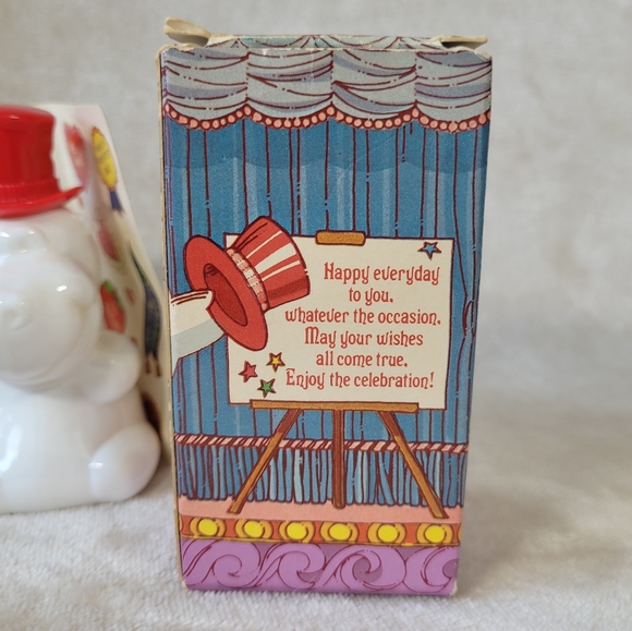 Vintage Avon Huggable Hippo calogne bottle new oldstock never used 1.75 0Z - Picture 3 of 13